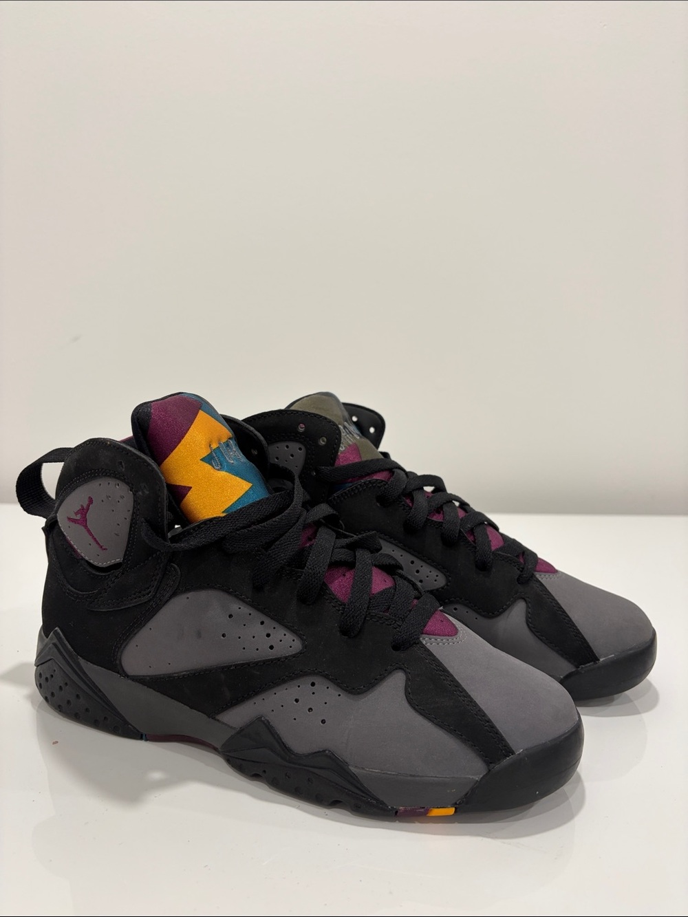 Jordan Kids' Sneakers in Black, Gray & Purple with Multicolor Tongue Retro 7